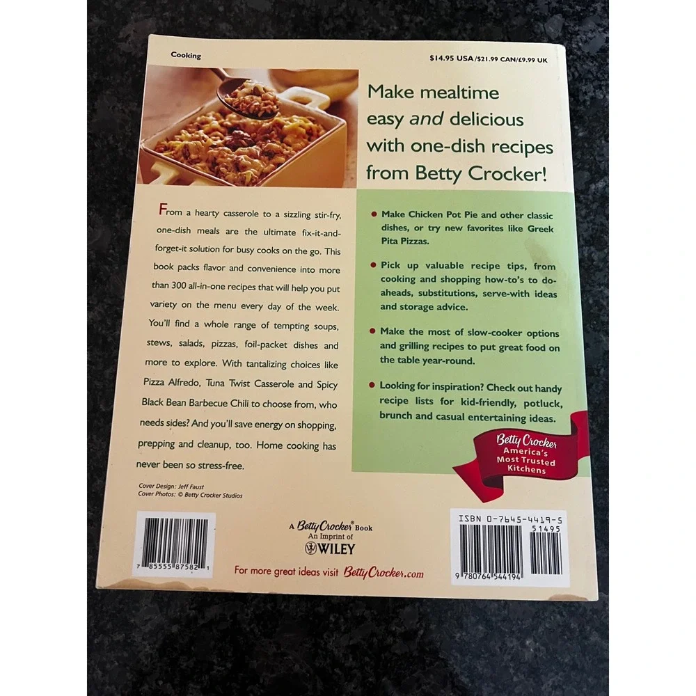 Betty Crocker One-Dish Meals Cookbook Casseroles Skillet Stir-Fries Recipes 2005